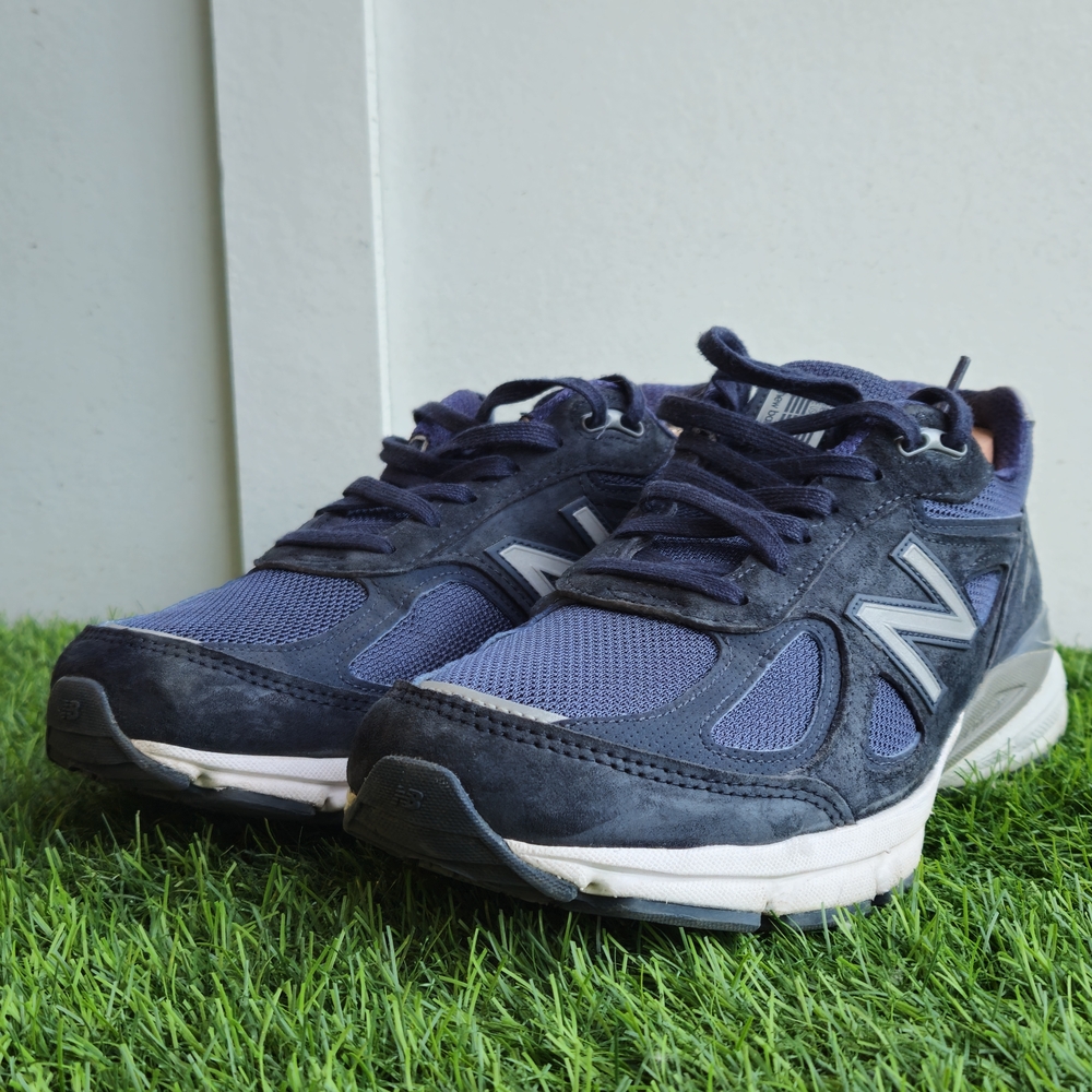 New Balance Men's Navy and Gray Sneakers